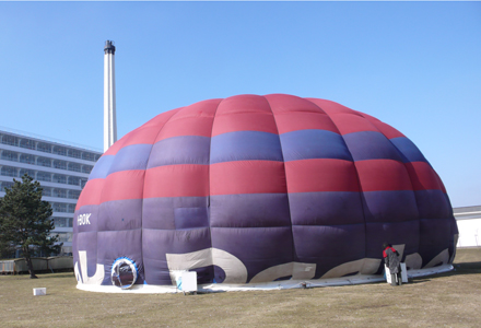 Balloon tent 