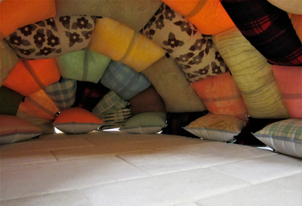 Children's Pillow Tent