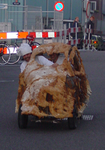 Driving currant Bun