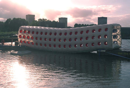 Air Bridge 