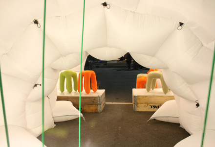 Pillow tent